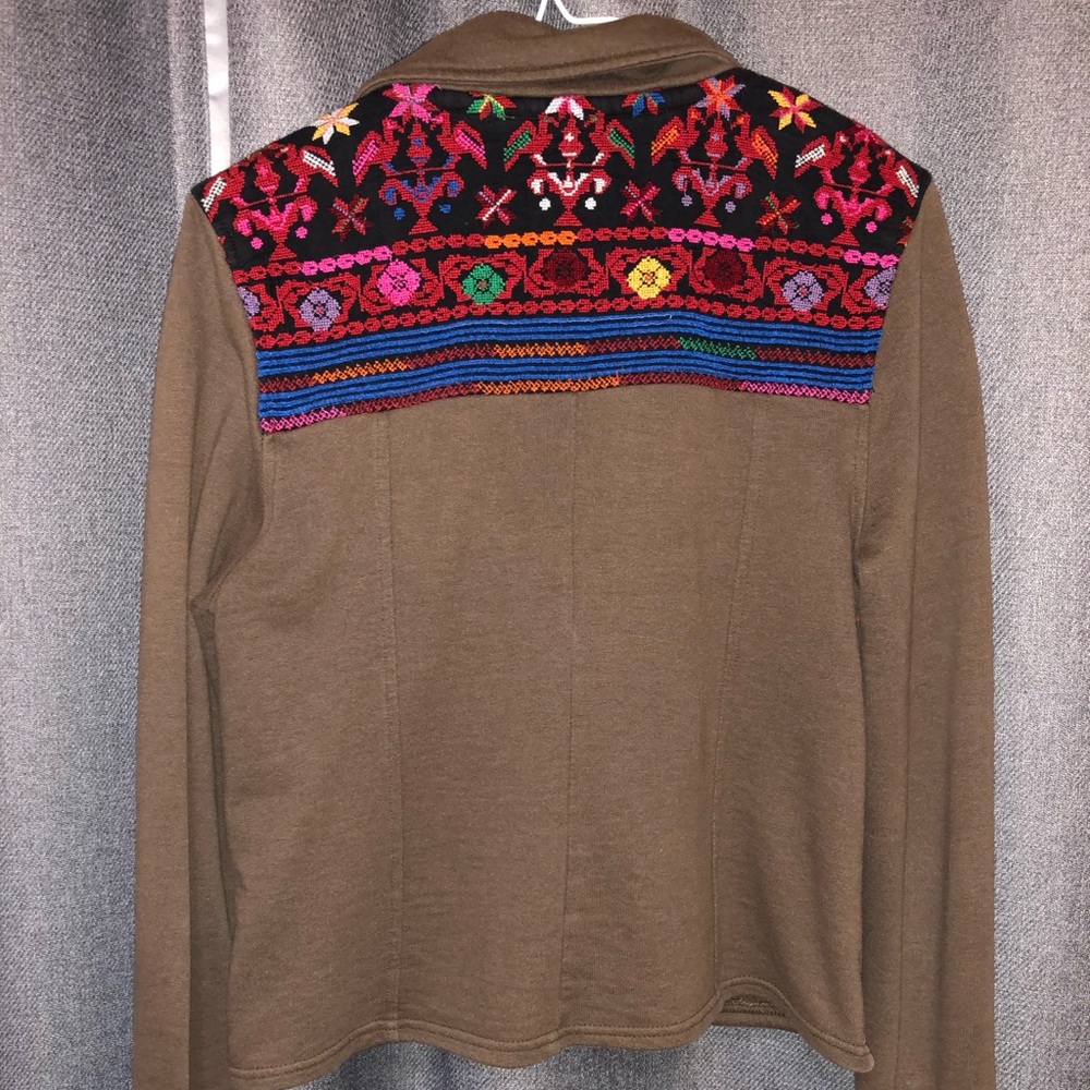 Ecoté Jacket - Picture 5 of 6